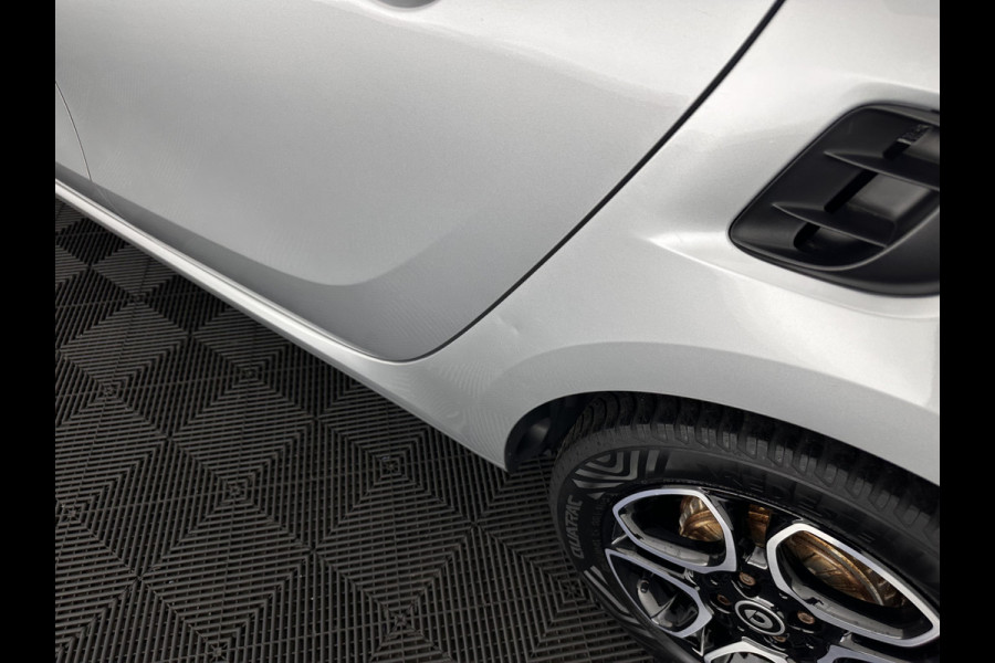 Smart Forfour EQ Business Solution 18 kWh [ 3-Fase ] {SOH-89%} (INCL-BTW) Aut. *NAVI-FULLMAP | LEATHER | ECC | CRUISE | HEATED-COMFORT-SEATS | 15"ALU*