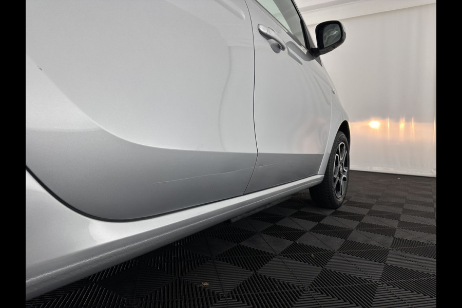 Smart Forfour EQ Business Solution 18 kWh [ 3-Fase ] {SOH-89%} (INCL-BTW) Aut. *NAVI-FULLMAP | LEATHER | ECC | CRUISE | HEATED-COMFORT-SEATS | 15"ALU*