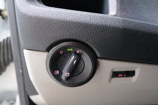 Volkswagen Transporter 2.0 TDI L2H1 - N.A.P. Airco, Cruise, Trekhaak.