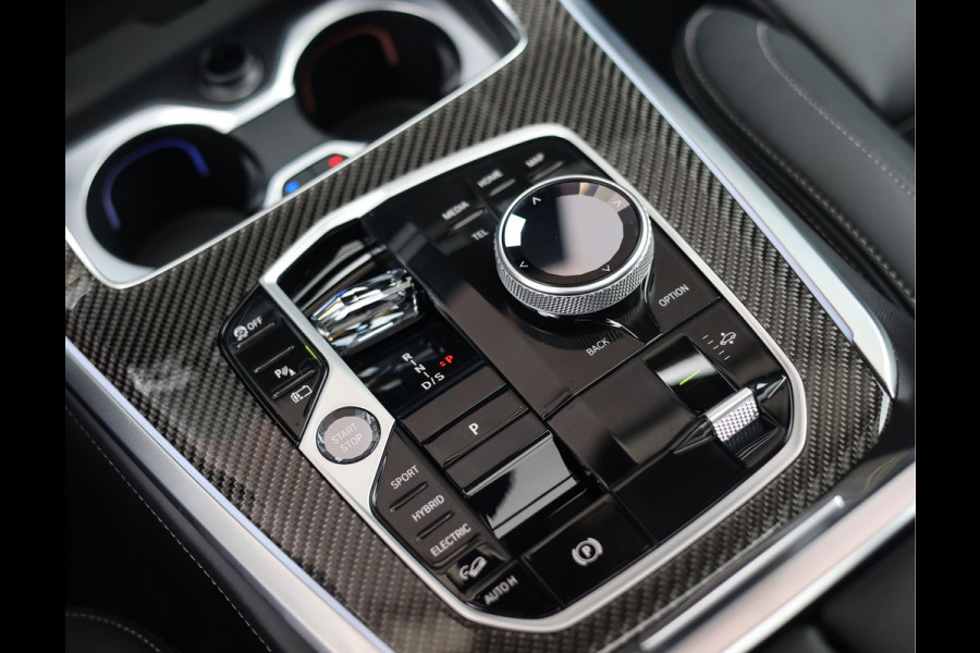 BMW X5 50e xDrive | M Performance - Pano - Trekhaak