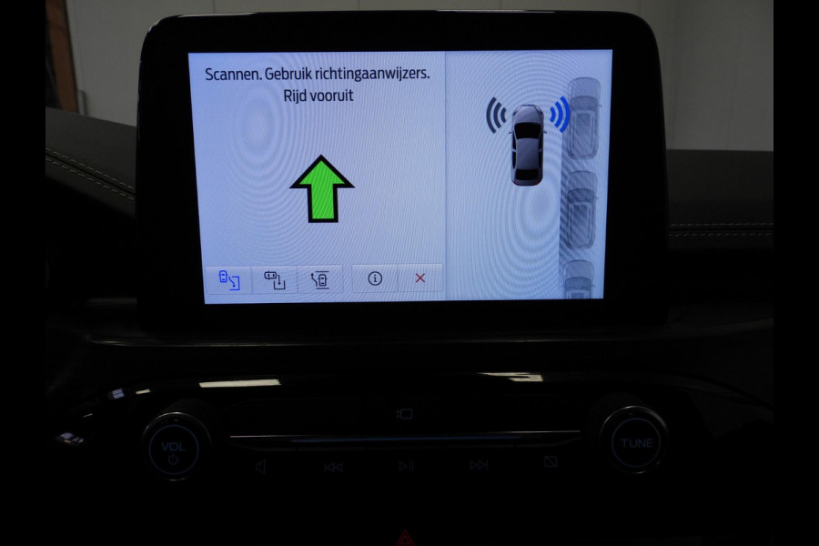 Ford Kuga 2.5 PHEV Plug-In Vignale TREKH./NAVI/LEER/LED/B&O/18"LMV!