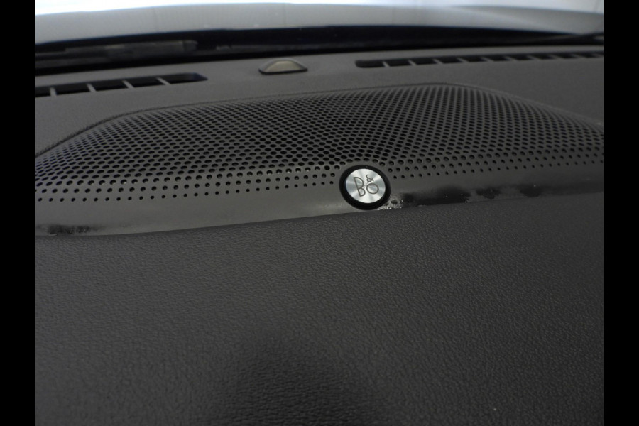 Ford Kuga 2.5 PHEV Plug-In Vignale TREKH./NAVI/LEER/LED/B&O/18"LMV!