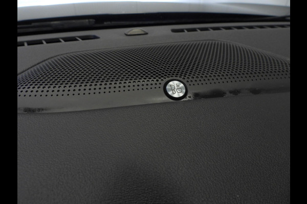 Ford Kuga 2.5 PHEV Plug-In Vignale TREKH./NAVI/LEER/LED/B&O/18"LMV!