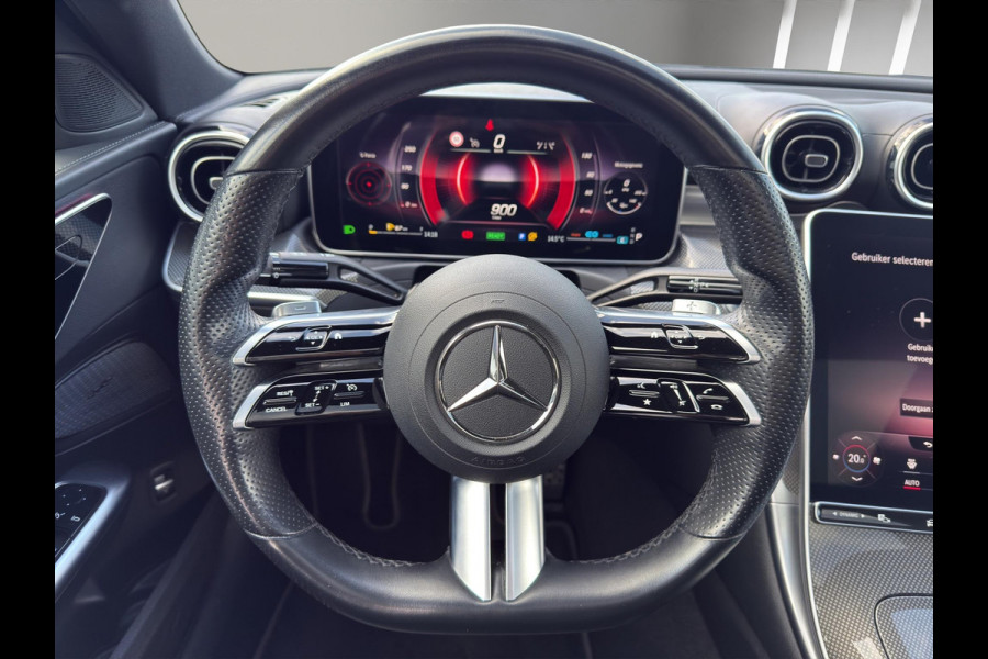 Mercedes-Benz C-Klasse 180 AMG Line | 19"| Panoramadak | Camera | Keyless | Led | Sfeer |