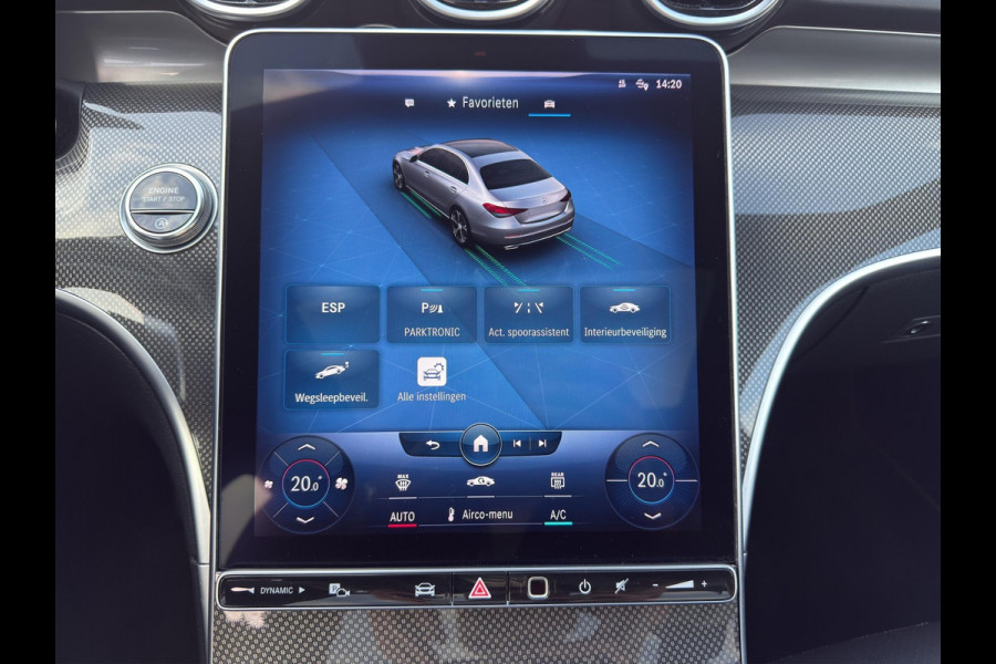 Mercedes-Benz C-Klasse 180 AMG Line | 19"| Panoramadak | Camera | Keyless | Led | Sfeer |