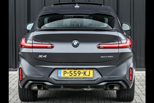 BMW X4 xDrive 20i High Executive M-Sport Pro | Panoramadak | NL-auto | Carbon pakket | Comfort Access | BMW Laser | Stoel- en stuurwiel verwarming | Hifi | Ambiance interieur | Trekhaak