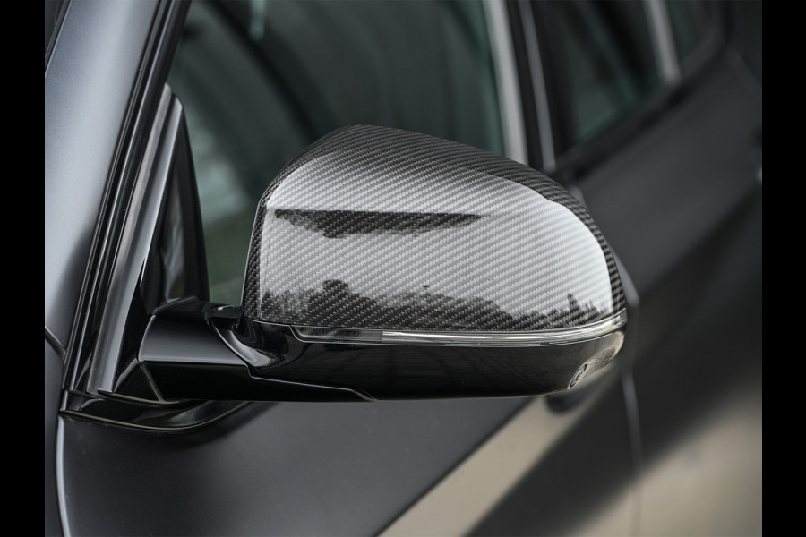 BMW X4 xDrive 20i High Executive M-Sport Pro | Panoramadak | NL-auto | Carbon pakket | Comfort Access | BMW Laser | Stoel- en stuurwiel verwarming | Hifi | Ambiance interieur | Trekhaak