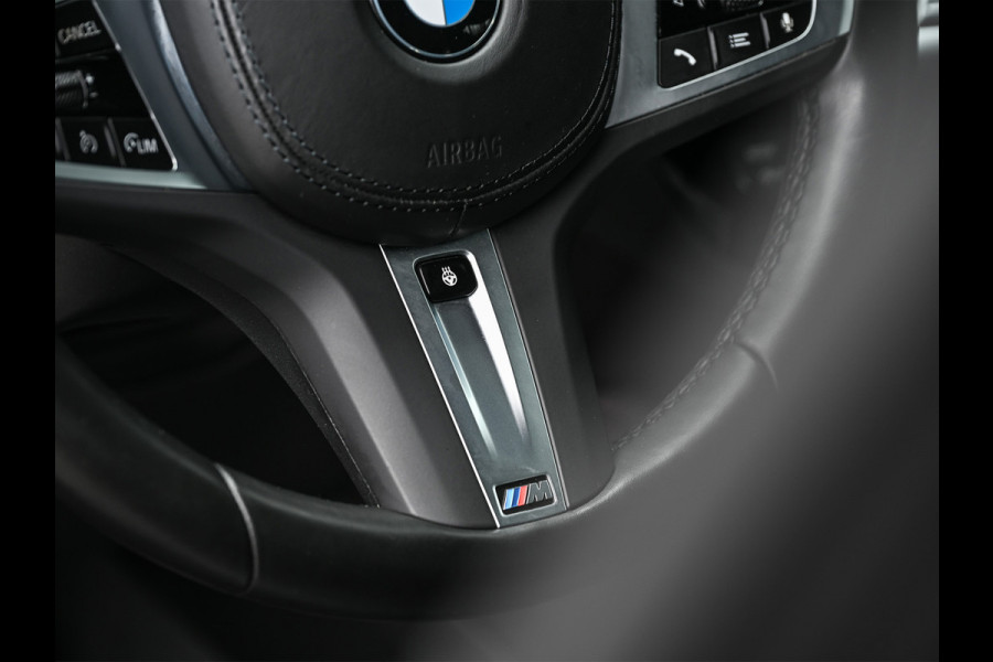 BMW X4 xDrive 20i High Executive M-Sport Pro | Panoramadak | NL-auto | Carbon pakket | Comfort Access | BMW Laser | Stoel- en stuurwiel verwarming | Hifi | Ambiance interieur | Trekhaak