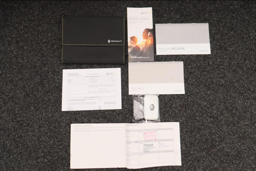 Renault Mégane Estate 1.3 TCe Limited *Carplay* Navigatie Climate Control Orgineel Nederlands