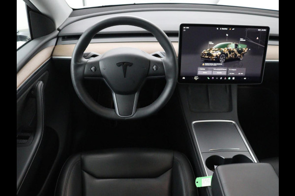 Tesla Model Y Long Range AWD 75 kWh | SOH 94% | Panoramadak | Autopilot | Stoelverwarming | Leder | 360 Camera | Achterbankverwarming | Keyless | Navigatie | Full LED