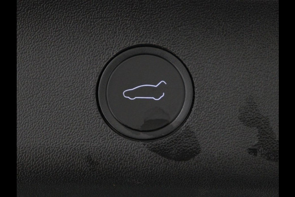 Tesla Model Y Long Range AWD 75 kWh | SOH 94% | Panoramadak | Autopilot | Stoelverwarming | Leder | 360 Camera | Achterbankverwarming | Keyless | Navigatie | Full LED