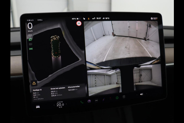 Tesla Model Y Long Range AWD 75 kWh | SOH 94% | Panoramadak | Autopilot | Stoelverwarming | Leder | 360 Camera | Achterbankverwarming | Keyless | Navigatie | Full LED