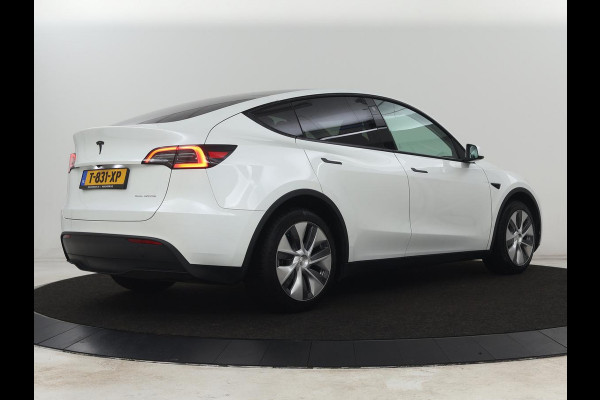 Tesla Model Y Long Range AWD 75 kWh | SOH 94% | Panoramadak | Autopilot | Stoelverwarming | Leder | 360 Camera | Achterbankverwarming | Keyless | Navigatie | Full LED