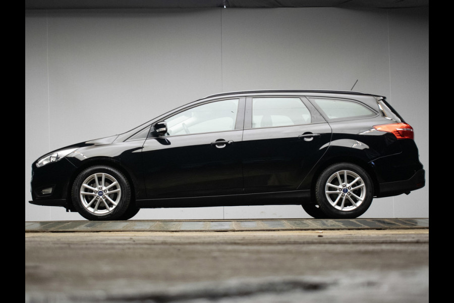Ford FOCUS Wagon 1.0 Lease Edition Sport (APPLE CARPLAY,NAVI,PDC,CLIMATE,CRUISE,LED,ELEKTRISCH PAKKET,SPORTSTOELEN,LM VELGEN)