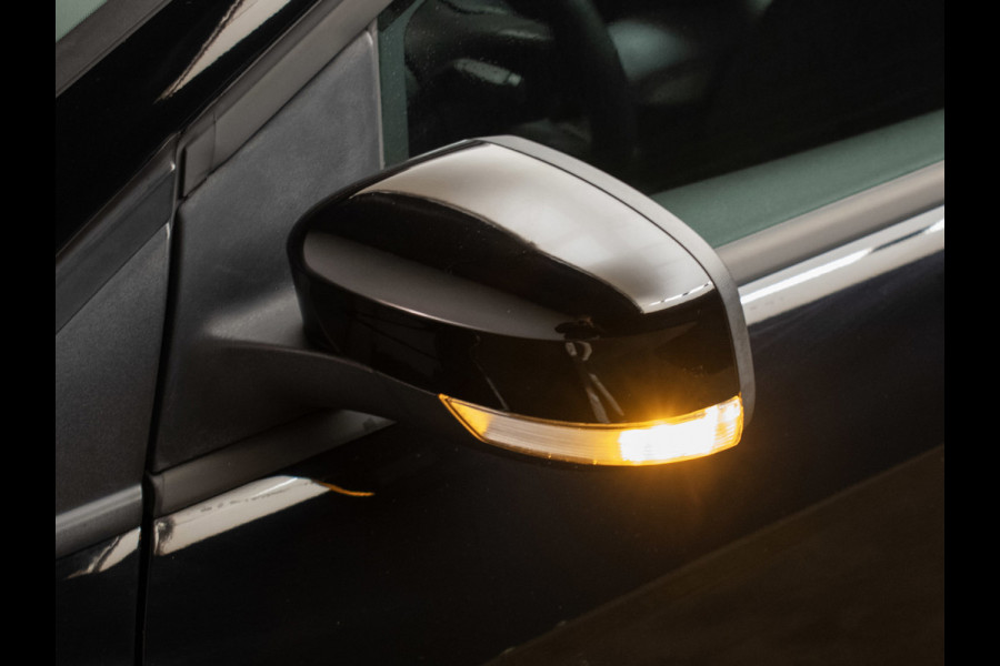 Ford FOCUS Wagon 1.0 Lease Edition Sport (APPLE CARPLAY,NAVI,PDC,CLIMATE,CRUISE,LED,ELEKTRISCH PAKKET,SPORTSTOELEN,LM VELGEN)