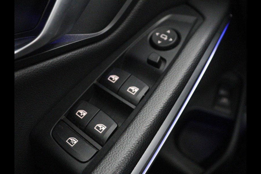 BMW 3 Serie 318i M Sport | Panoramadak | Stoelverwarming | Leder/Alcantara | Carplay | Live Cockpit | Sportstoelen | Full LED | Navigatie | Parkeerhulp | Climate control