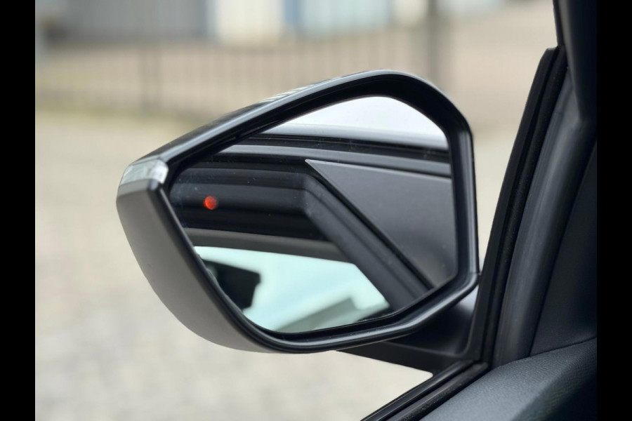 Citroën Ë-C4 Shine 50 kWh, panoramadak, lederen interieur, adaptief cruise, achteruitrijcamera, 1 e eigenaar, NL auto met nap