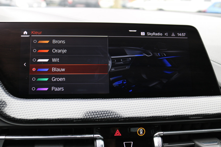 BMW 1-serie 118i Executive Edition Autom Xenon Led Navi Sportzetels 17inch Bj:2020