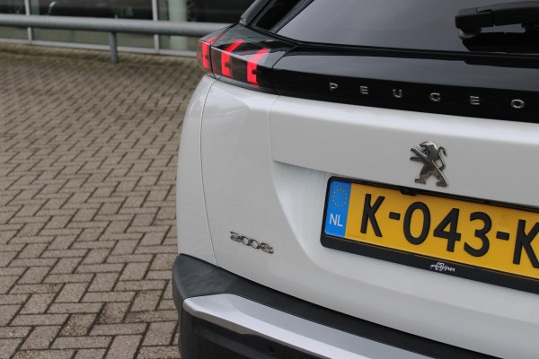Peugeot 2008 1.2 100PK ALLURE PACK | TREKHAAK | NAVIGATIE | LED KOPLAMPEN | 3-D INSTRUMENTENPANEEL | KEYLESS ENTRY/START | ACHTERUITRIJ CAMERA | CLIMATE CONTROL | APPLE CARPLAY/ANDROID AUTO | CRUISE CONTROL | DAB+ RADIO | PARKEERSENSOREN VOOR + ACHTER |