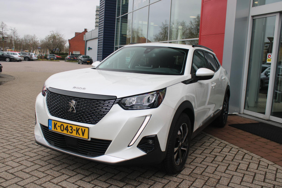 Peugeot 2008 1.2 100PK ALLURE PACK | TREKHAAK | NAVIGATIE | LED KOPLAMPEN | 3-D INSTRUMENTENPANEEL | KEYLESS ENTRY/START | ACHTERUITRIJ CAMERA | CLIMATE CONTROL | APPLE CARPLAY/ANDROID AUTO | CRUISE CONTROL | DAB+ RADIO | PARKEERSENSOREN VOOR + ACHTER |