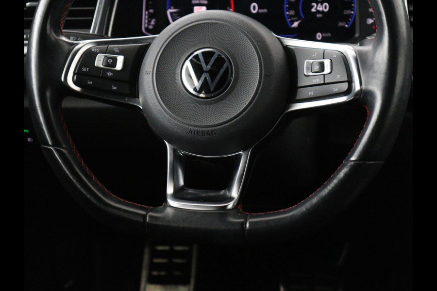 Volkswagen T-Roc 1.5 TSI Sport | Panoramadak | Adaptive cruise | Keyless | Carplay | Navigatie | Full LED | Virtual Cockpit | Climate control | Parkeerhulp | Bluetooth