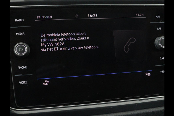 Volkswagen T-Roc 1.5 TSI Sport | Panoramadak | Adaptive cruise | Keyless | Carplay | Navigatie | Full LED | Virtual Cockpit | Climate control | Parkeerhulp | Bluetooth