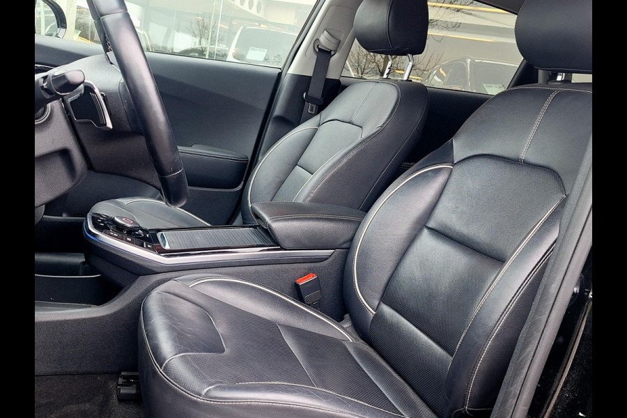Kia e-Niro ExecutiveLine 64 kWh | SOH: nnb |  Leder | Climate | Stoel&Stuur Verwarming | Memory Seat | Navi | Adaptive CC |