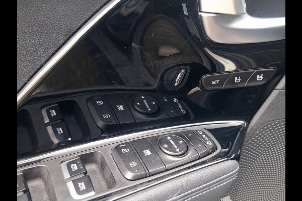 Kia e-Niro ExecutiveLine 64 kWh | SOH: nnb |  Leder | Climate | Stoel&Stuur Verwarming | Memory Seat | Navi | Adaptive CC |