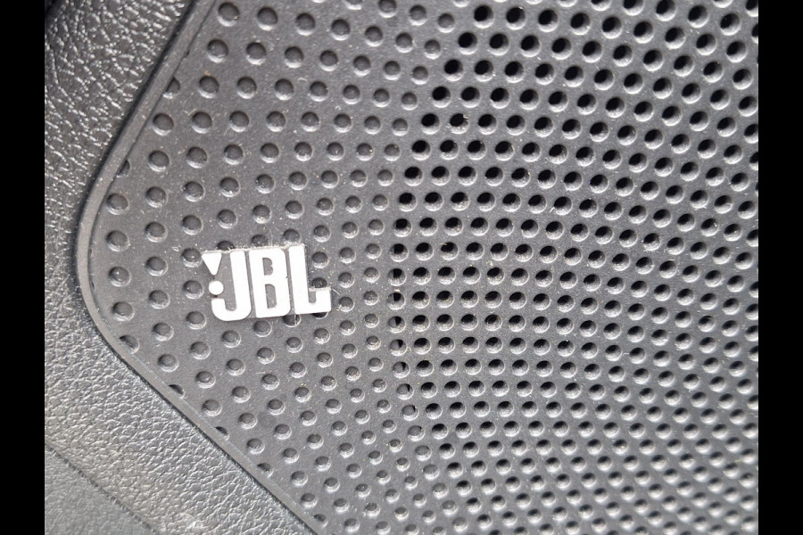 Kia e-Niro ExecutiveLine 64 kWh | SOH: nnb |  Leder | Climate | Stoel&Stuur Verwarming | Memory Seat | Navi | Adaptive CC |