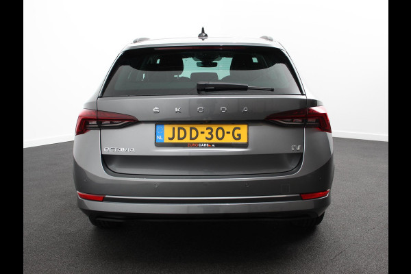 Škoda Octavia Combi 1.4 TSI iV PHEV Business Edition Plus | DEMO ! |  Navigatie | Apple Carplay/Android Auto | Climate Control | Cruise Control | Parkeer sensoren | Camera | Full LED | 17" LM Velgen