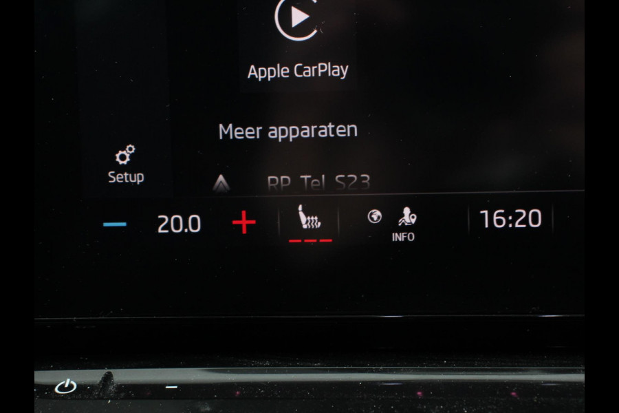 Škoda Octavia Combi 1.4 TSI iV PHEV Business Edition Plus | DEMO ! |  Navigatie | Apple Carplay/Android Auto | Climate Control | Cruise Control | Parkeer sensoren | Camera | Full LED | 17" LM Velgen