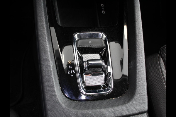 Škoda Octavia Combi 1.4 TSI iV PHEV Business Edition Plus | DEMO ! |  Navigatie | Apple Carplay/Android Auto | Climate Control | Cruise Control | Parkeer sensoren | Camera | Full LED | 17" LM Velgen