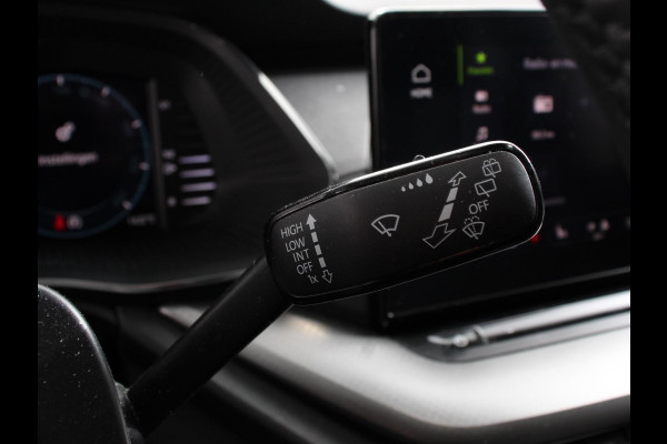 Škoda Octavia Combi 1.4 TSI iV PHEV Business Edition Plus | DEMO ! |  Navigatie | Apple Carplay/Android Auto | Climate Control | Cruise Control | Parkeer sensoren | Camera | Full LED | 17" LM Velgen