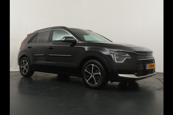 Kia Niro 1.6 GDi Hybrid DynamicPlusLine Airco - Apple Carplay/Android Auto - Cruise Control - Dodehoekdetectie - Navigatie - Schuif/Kanteldak - Fabrieksgarantie tot 04-2031
