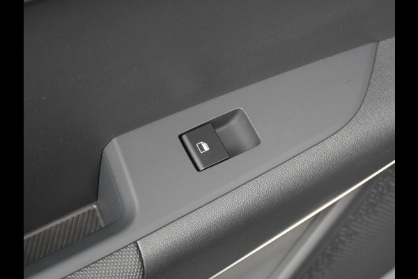 Kia Niro 1.6 GDi Hybrid DynamicPlusLine Airco - Apple Carplay/Android Auto - Cruise Control - Dodehoekdetectie - Navigatie - Schuif/Kanteldak - Fabrieksgarantie tot 04-2031