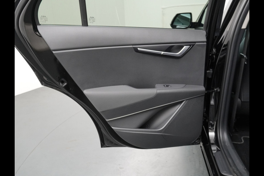 Kia Niro 1.6 GDi Hybrid DynamicPlusLine Airco - Apple Carplay/Android Auto - Cruise Control - Dodehoekdetectie - Navigatie - Schuif/Kanteldak - Fabrieksgarantie tot 04-2031