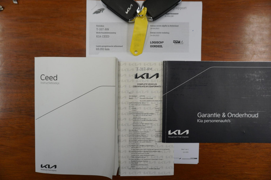 Kia Ceed 1.0 T-GDi 120PK DynamicLine/NL-Auto/All-Seasonband /1e Eigenaar.