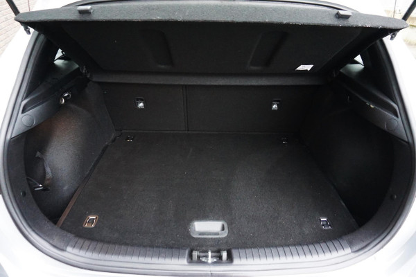 Kia Ceed 1.0 T-GDi 120PK DynamicLine/NL-Auto/All-Seasonband /1e Eigenaar.