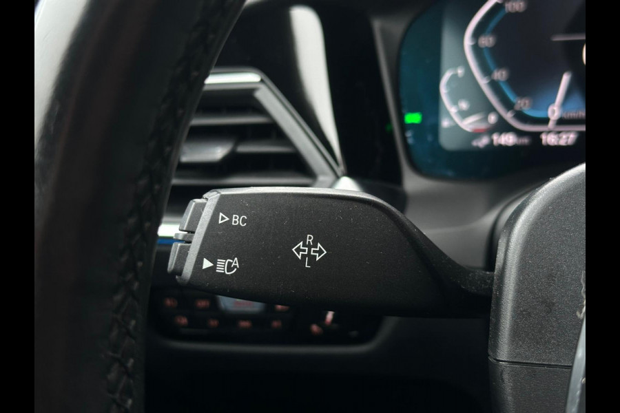 BMW 3 Serie Touring 320e Business Edition Plus | M sport | Pano | HUD | Leder