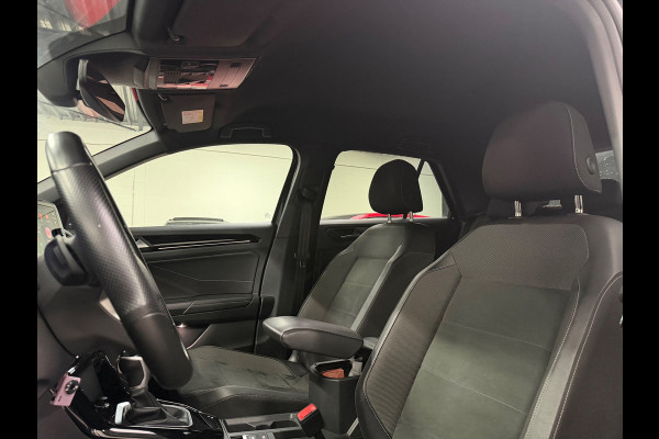 Volkswagen T-Roc 1.5 TSI R-Line Business+ ACC/Sfeer/Massage
