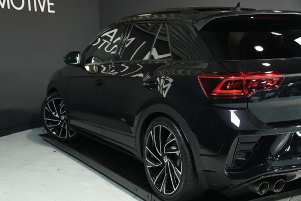 Volkswagen T-Roc 2.0 TSI 4Motion R 300PK / PANODAK / AKRA / VIRTUAL / ACC / KEYLESS / CAMERA / CARPLAY