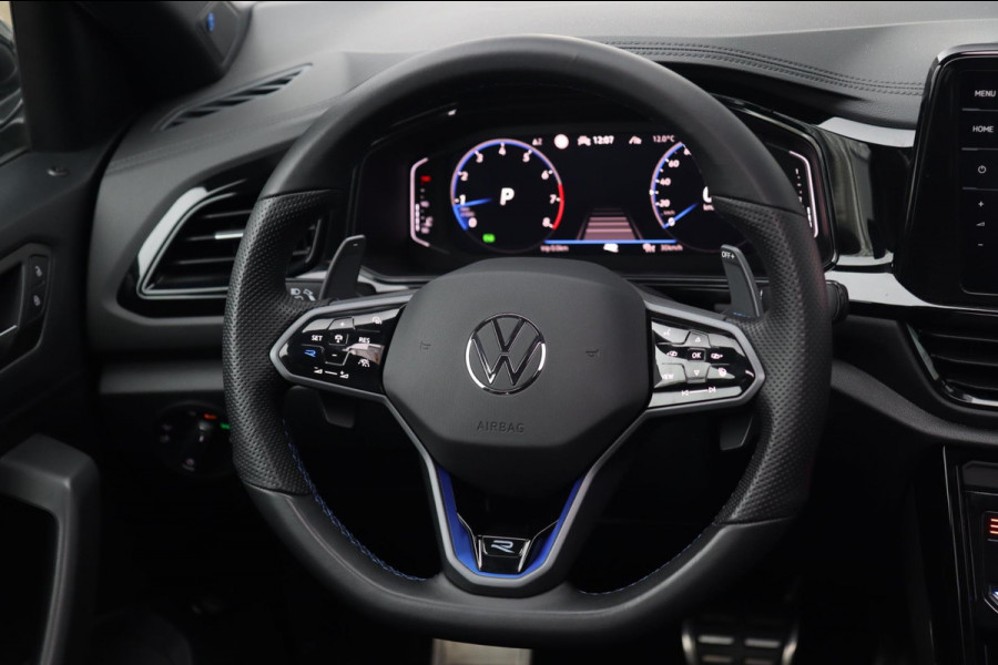 Volkswagen T-Roc 2.0 TSI 4Motion R 300PK / PANODAK / AKRA / VIRTUAL / ACC / KEYLESS / CAMERA / CARPLAY