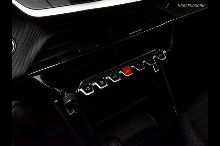 Peugeot 2008 1.2 PureTech Active Sport 130pk (APPLE CARPLAY,LED,CLIMATE,CRUISE,PARKEERSENSOREN,KEYLESS,SPORT-STOELEN,LM-VELGEN)