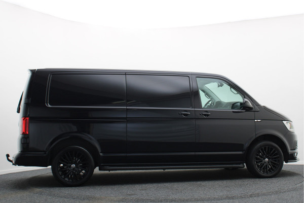 Volkswagen Transporter 2.0 TDI 150 PK L2H1 Highline 3-Zits, Verwarmde Voorruit, Apple Carplay, Cruise, PDC, DAB, Trekhaak, 18''