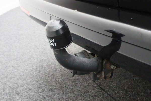 Volkswagen Transporter 2.0 TDI 150 PK L2H1 Highline 3-Zits, Verwarmde Voorruit, Apple Carplay, Cruise, PDC, DAB, Trekhaak, 18''