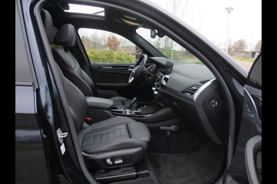 BMW iX3 High Executive 80 kWh | Panoramadak | 360 Camera | Harman Kardon | Head-Up Display | Apple Carplay |