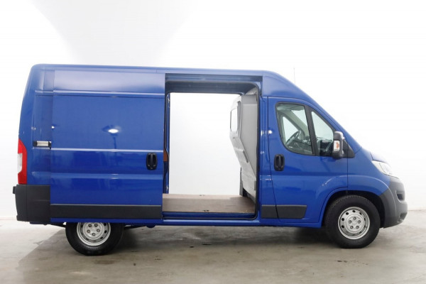 Fiat Ducato 35H 2.3 MultiJet 150pk Automaat (9 Traps) L2H2 Airco/Navi/Camera/2x Schuifdeur 08-2020