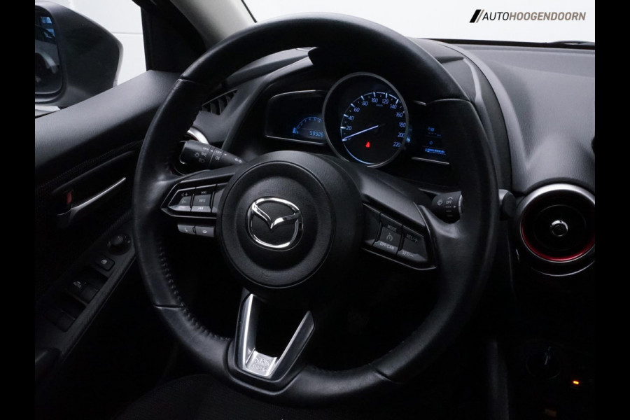 Mazda 2 1.5 Skyactiv-G Sportive (APPLE CARPLAY,PARELMOER,SPORTSTOELEN,CRUISE,LANE-ASSIST,CAMERA,LM-VELGEN,NIEUWE APK,TOPCONDITIE)