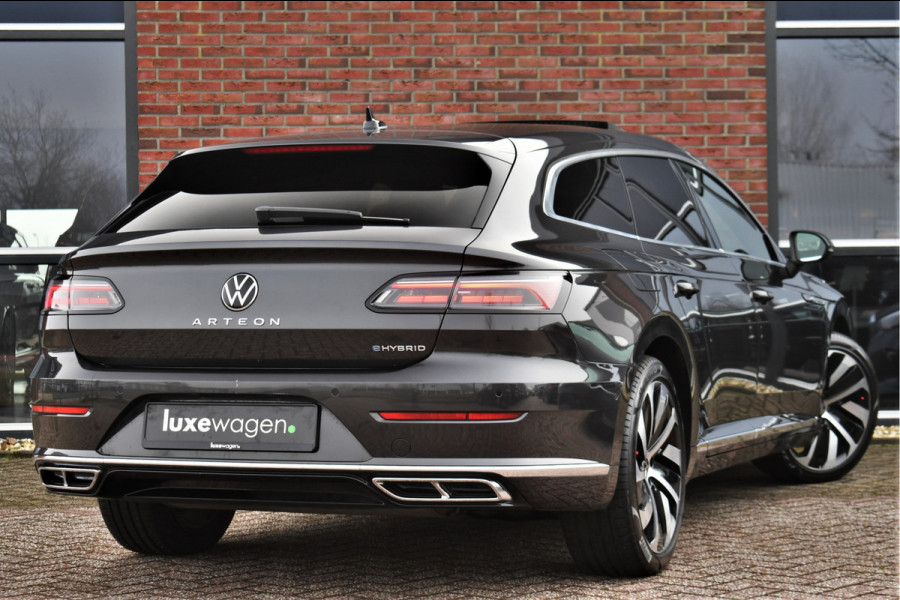 Volkswagen Arteon Shooting Brake 1.4 TSI eHybrid R-Line Pano R-zetels Trekh DCC ACC