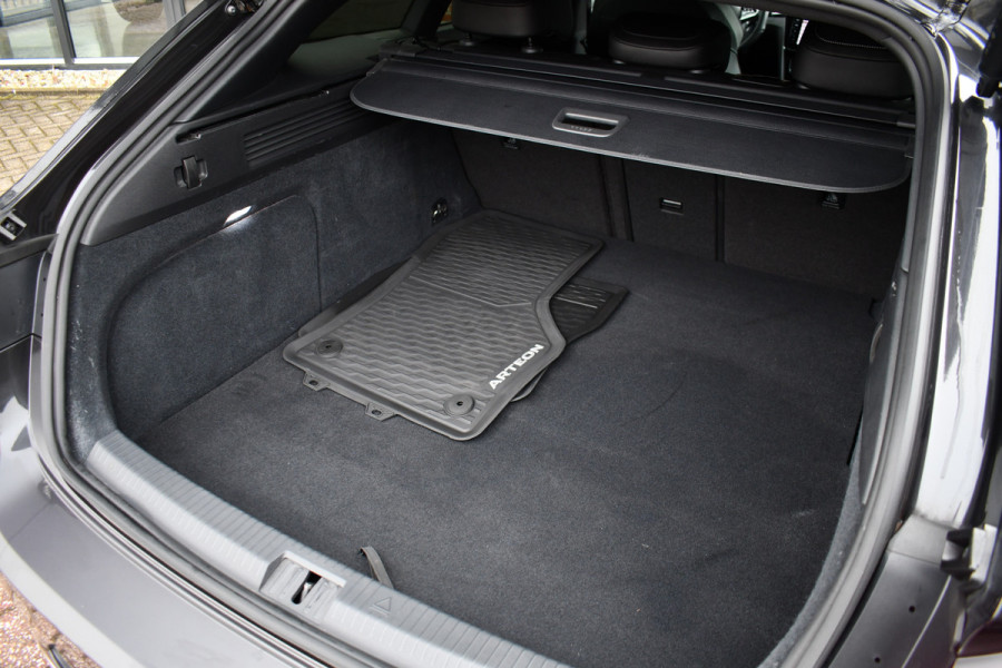 Volkswagen Arteon Shooting Brake 1.4 TSI eHybrid R-Line Pano R-zetels Trekh DCC ACC